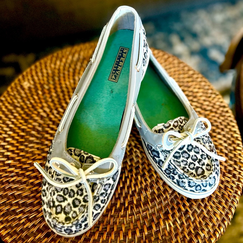 Sperry Top Sider Women's Leopard Canvas Lace Up Boat Shoes Size 10.0M